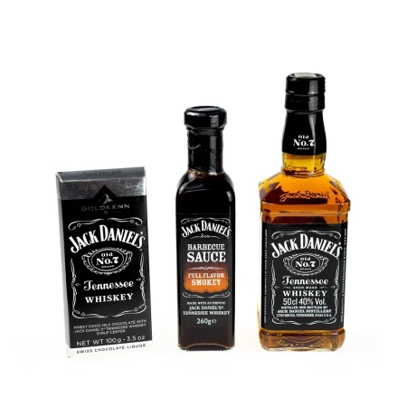 03-zestaw-prezentowy-whiskey-jack-daniels-sos-barbecue-czekolada-nadziewana-b.webp