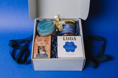 Przejdź do produktu Zestaw prezentowy Granatowy "Radość"