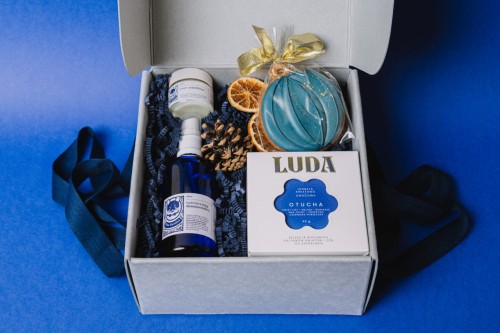 Przejdź do produktu Zestaw prezentowy Granatowy "Zimowa magia"